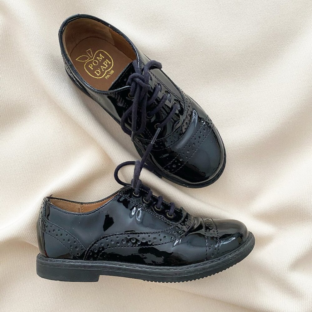 Pom D'Api Black Patent Leather Oxfords, size 26 (about a kids size 9.5)